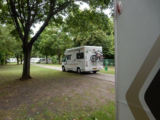 Auch heute noch stehen wir mehrmals im Jahr auf dem stadtnahen Campingplatz. 