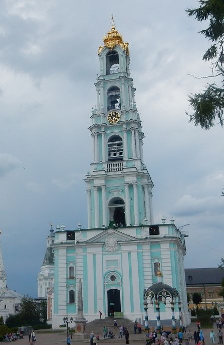 In gut 25 Jahren wurde der Turm der mehr als 50 Glocken beherbergt auch mal renoviert. Sergiev Possad wird von uns alljährlich besucht. 