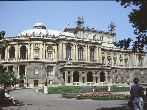 The Odessa Opera House was built by the Viennese architects Fellner & Wellmer. It opened in 1887 and has been performing operas and ballets ever since.