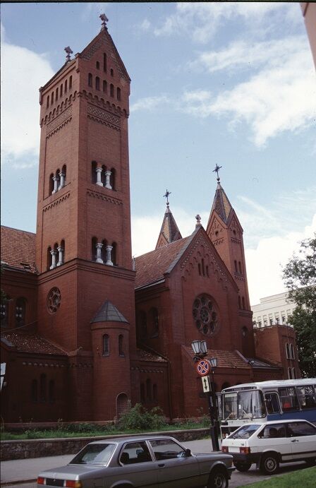 In the 1910s this beautiful brick church "Saint Simeon and Saint Helena" was built in Minsk and served as a theater and cinema for the Red Army between the wars. The Wehrmacht used it as a church in 1941 before the cinema was reopened after the war.