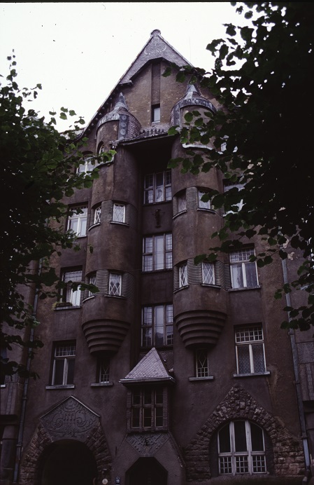 Die Alberta Straße, alberta iela, ist das Herzstück des Rigaer Jugendstilviertels, hier Haus Nr. 11