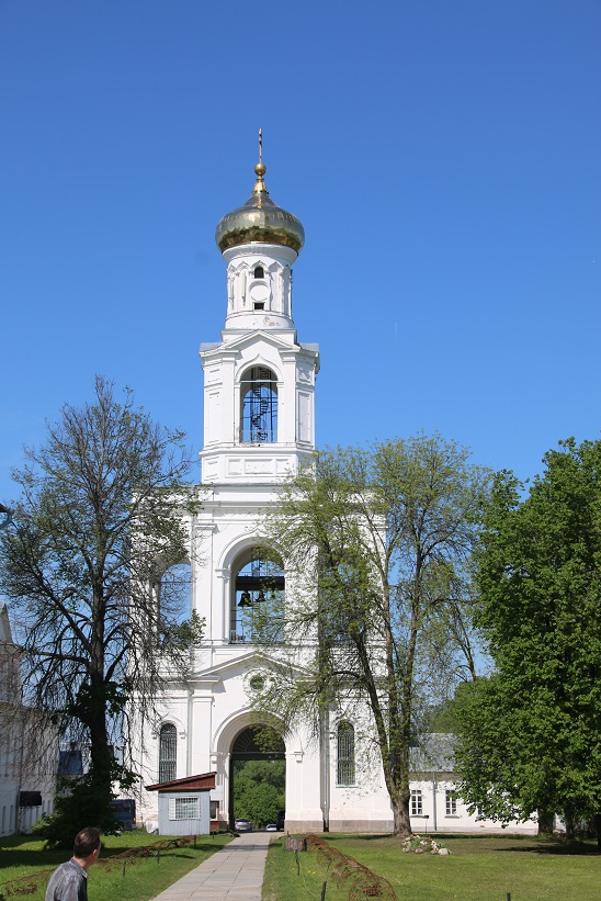 Heute sind viele Kirchen wieder als solches in Betrieb und viele Kirchen sind besonders sehenswert. 